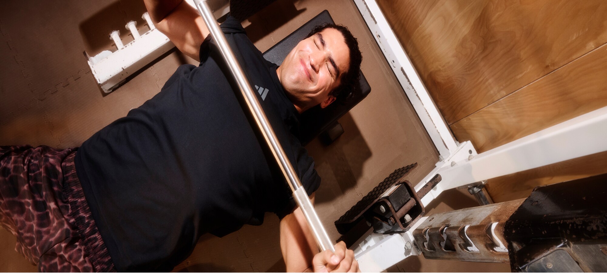 TREENAAMISEEN SUUNNITELTU adidas Performance