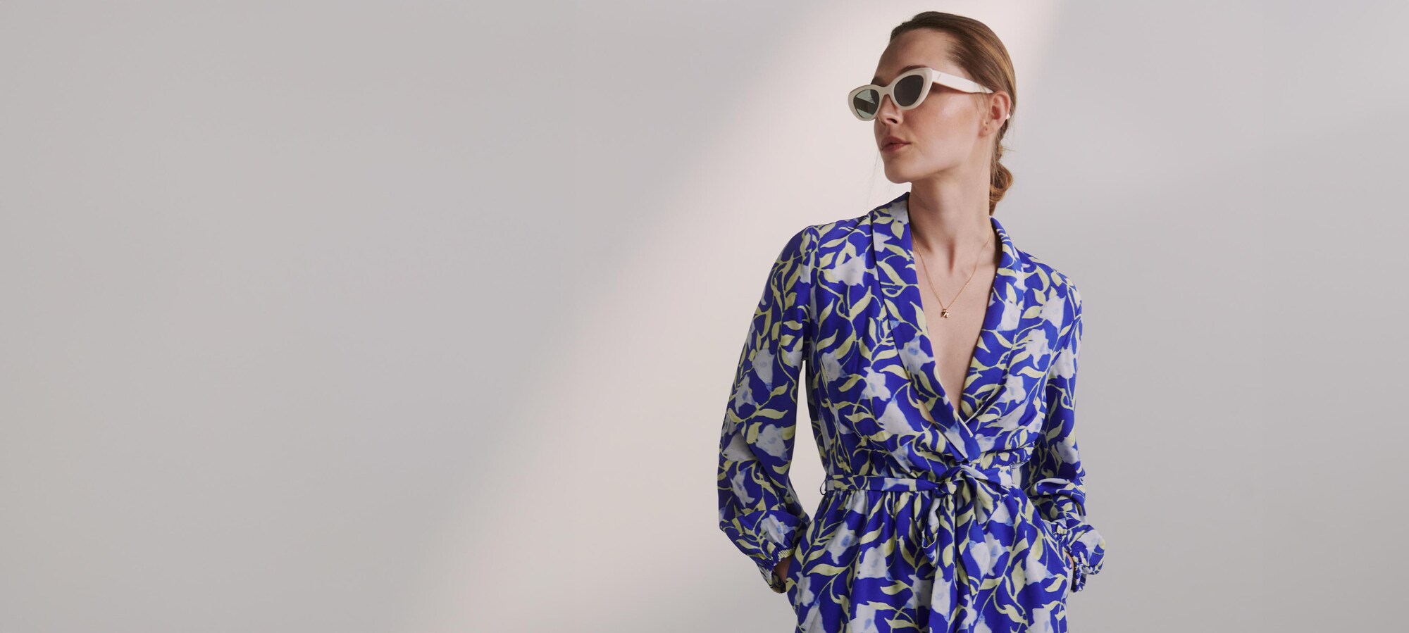 Tegyvuoja saulė Guido Maria Kretschmer Women