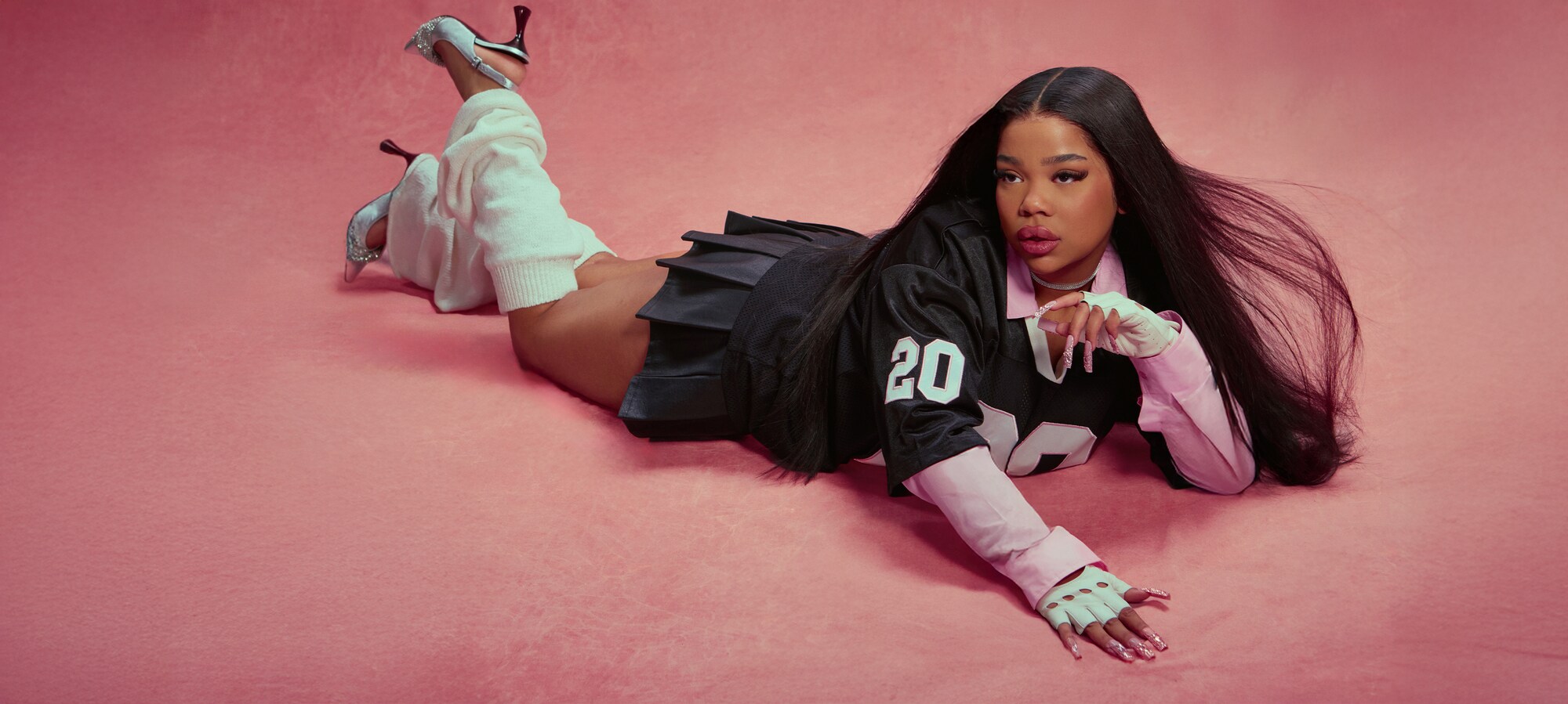 Zoe Wees kolekcija FIVE STAR GIRL