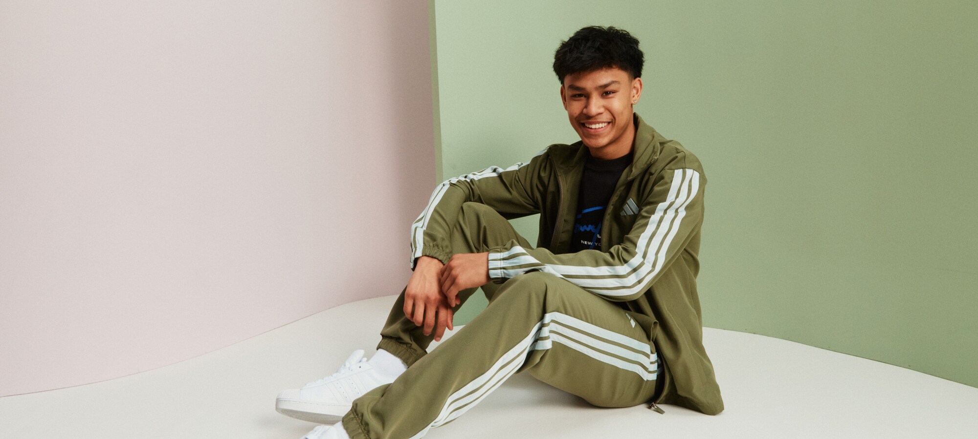Päivitä arjen streetwear-lookkisi College- & verkkarisuosikit