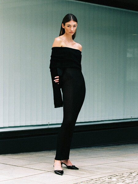 Lorena Rae - Classy Sheer Black Knit Look by RÆRE