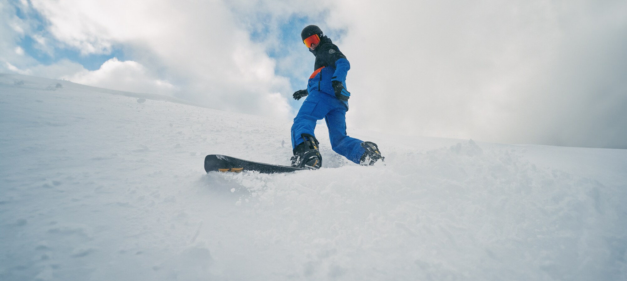 Housut, takit & paljon muuta Tärkeimmät lumilautailuvarusteet