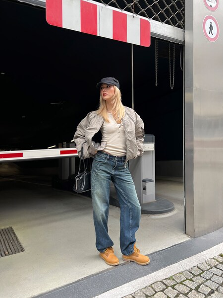 Lina - Beige Jacket Look by G-STAR