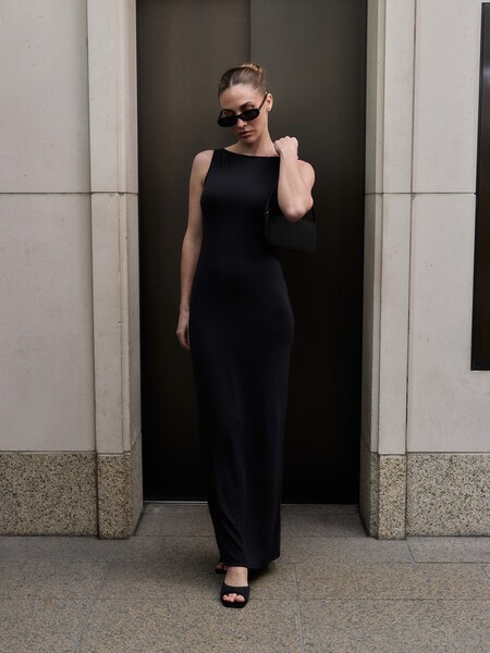 Ann-Kathrin Götze - Black Dress Look