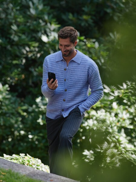 Kevin Trapp - Knit Purple Cardigan Look