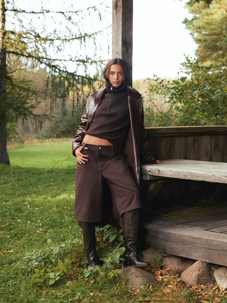 Laiqah - Chocolate Brown Look