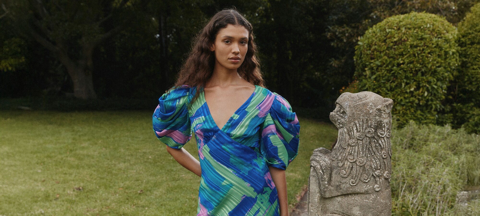 Za djeveruše i goste na vjenčanju Haljine u žarkim bojama