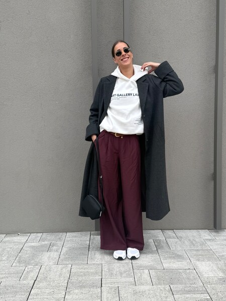 Lucia P. - Burgundy Pants Looks