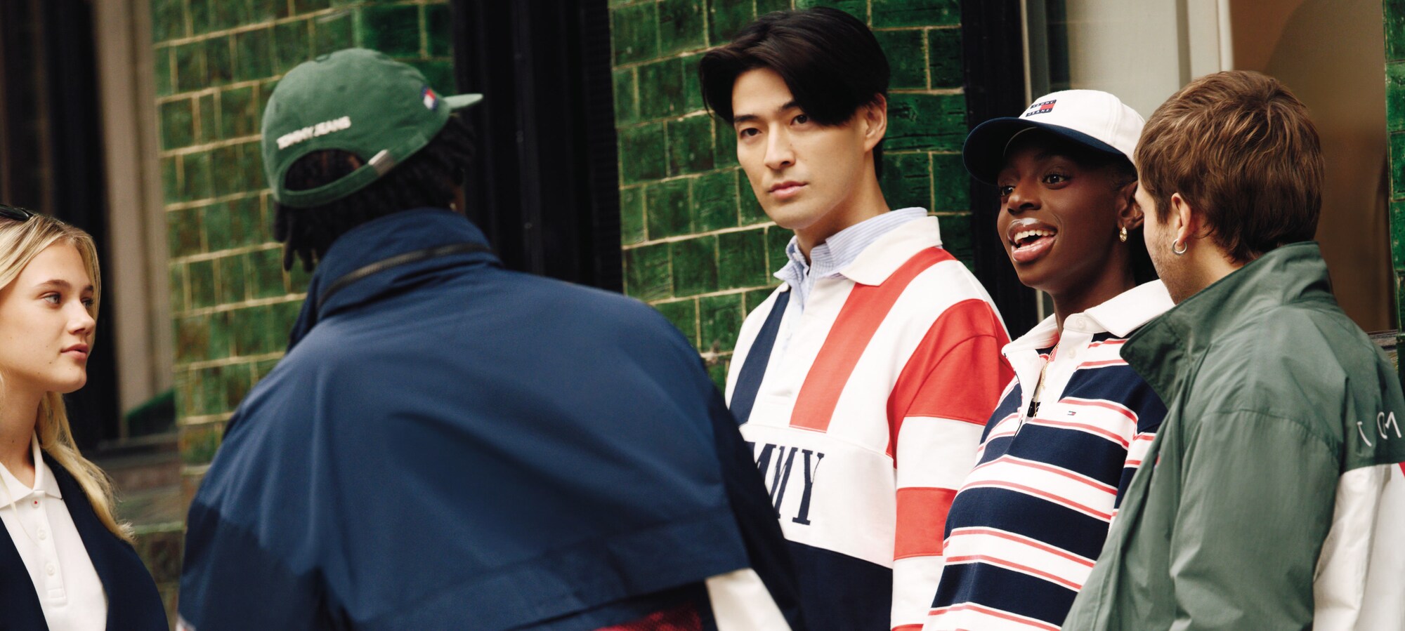 Londono stilius Tommy Jeans