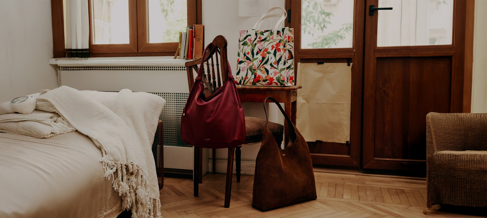 Tekonahkaa, mokkanahkaa & kaikki syksyyn Seasonal It-Bags