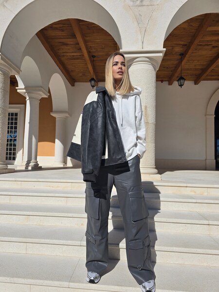 Antonija - Leather Jacket Look