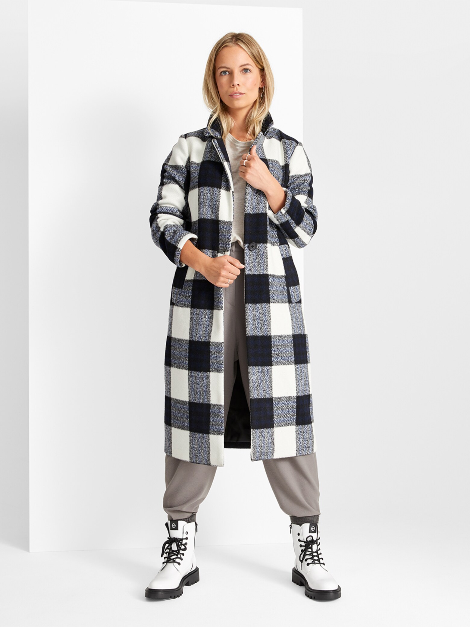 Exclusive Styles Tamaris