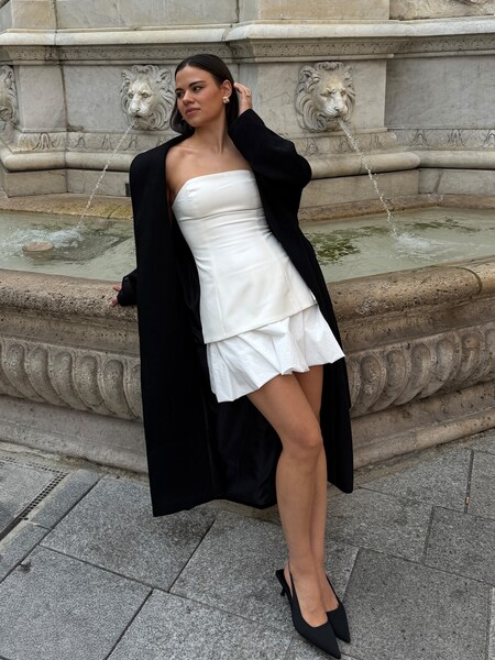 Blanka - Black And White Evening Look