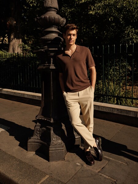Vincent - Brown Polo Look