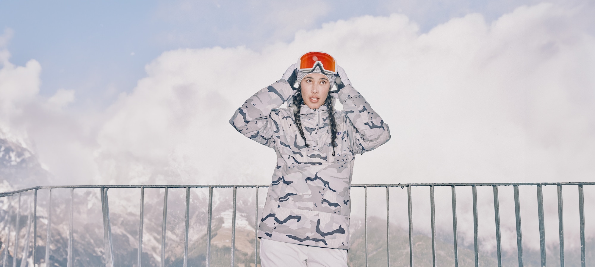 Îmbrăcăminte, echipamente, accesorii și multe altele Piese esențiale pentru schi și snowboard