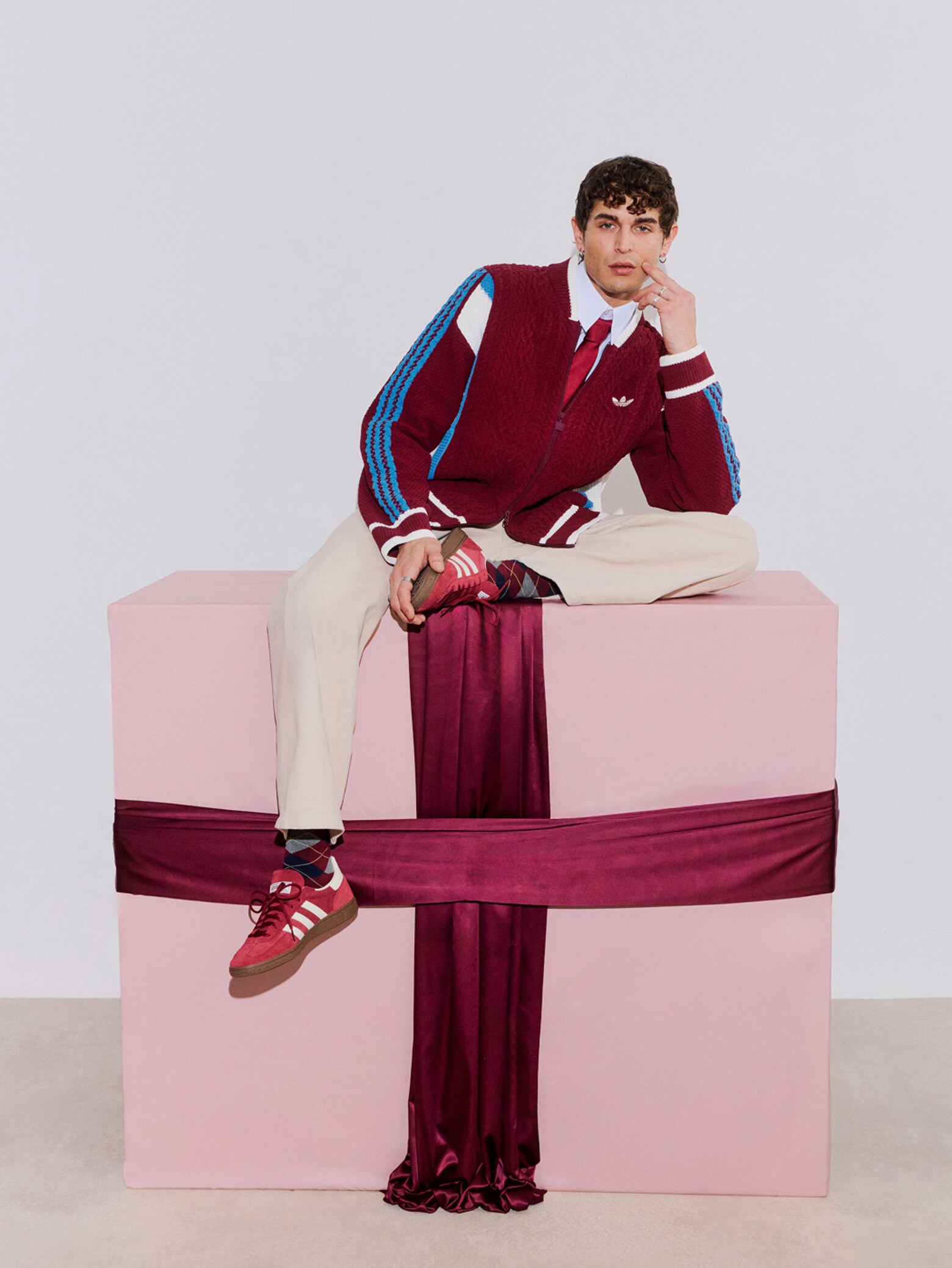 Holiday kolekcija adidas Originals