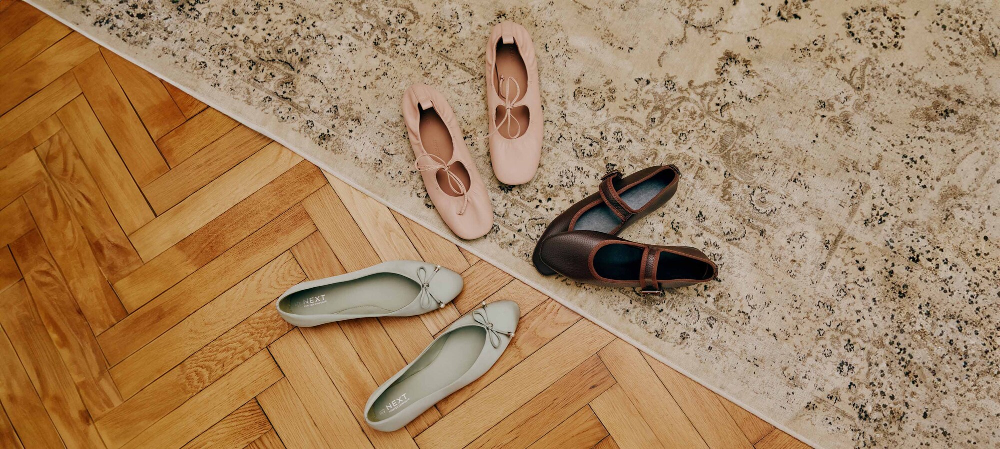 Elegancija kiekviename žingsnyje Klasika: balerinos