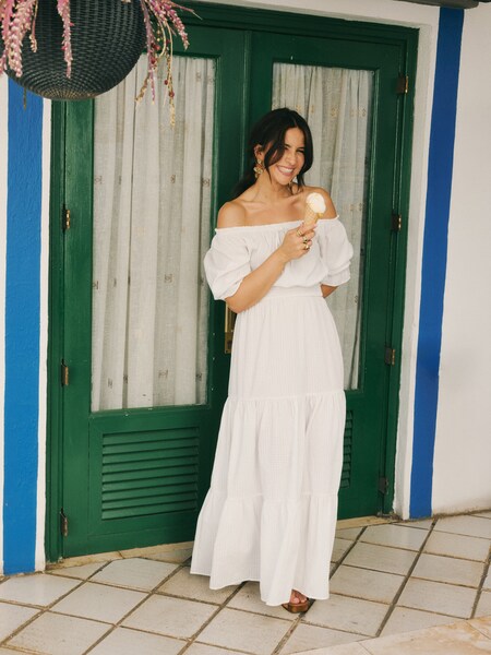 Chryssanthi - Off-the-Shoulder Maxi Dress Look