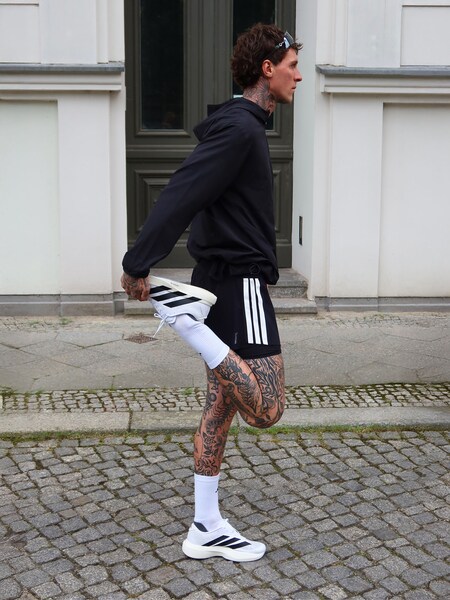 Til - Pace Mode Look by adidas Performance