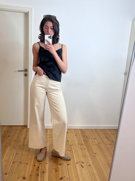 Lina - Silk Top And Cream Wide Leg Look