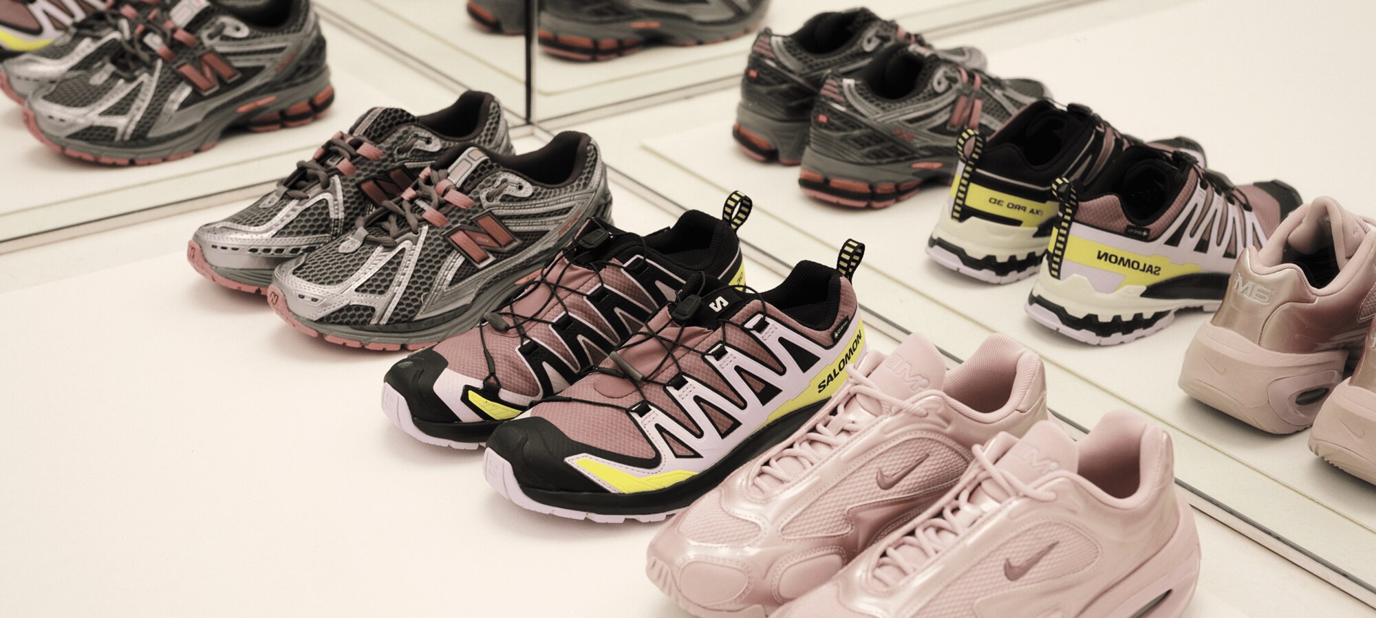 Populiariausi modeliai Madingi sportiniai bateliai