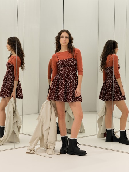 Naiara - Dress With Orange Long Sleeve Look