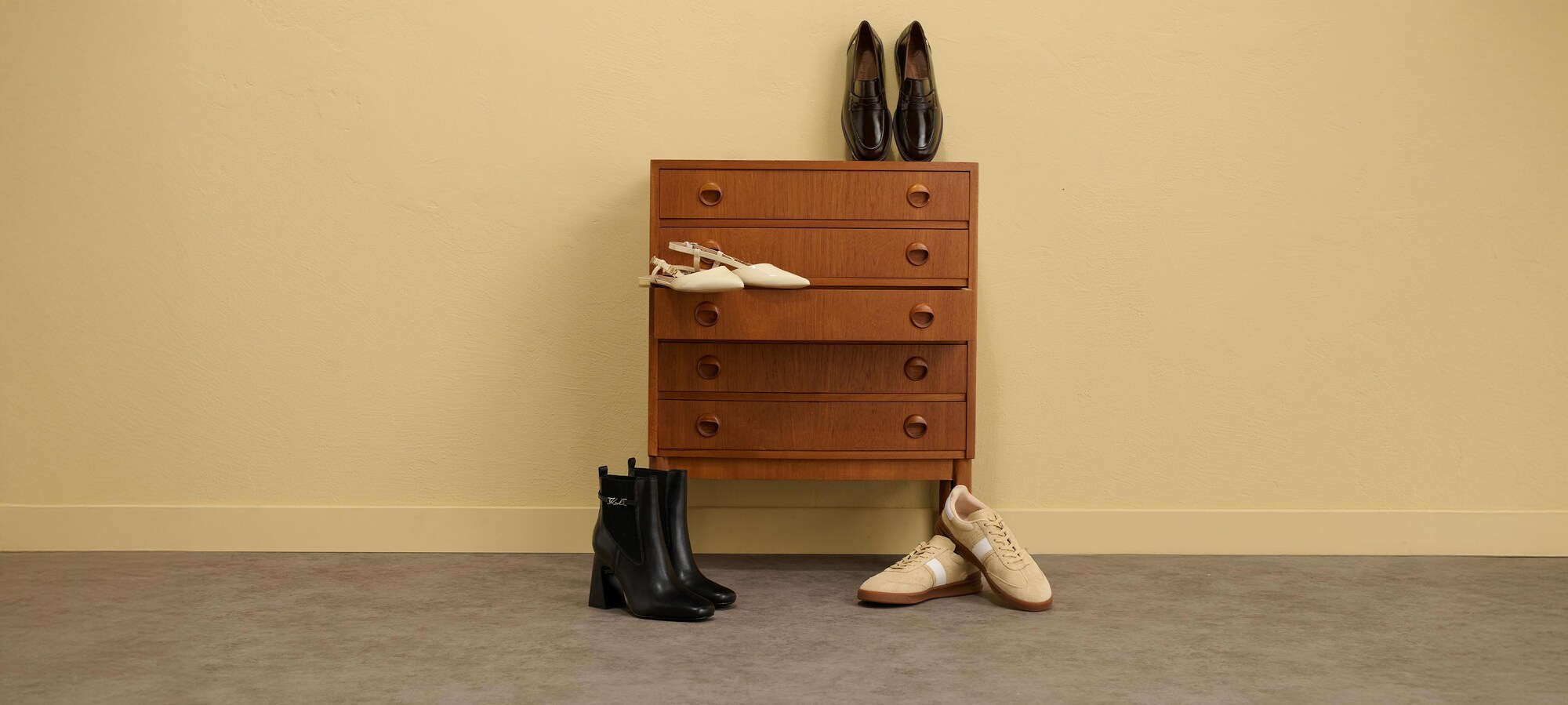 Patogi avalynė kiekvienai darbo dienai – „nuo 9 iki 5“ Biuro avalynės pasirinkimas