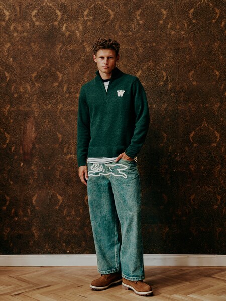 Dominik T - Green Zip-up Sweater Look