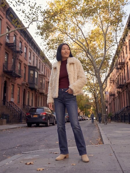 The AY Style Collective - Fluffy Jacket Burgundy Look