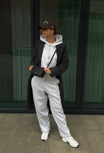 Lucia P. - Gray Sweatsuit Look