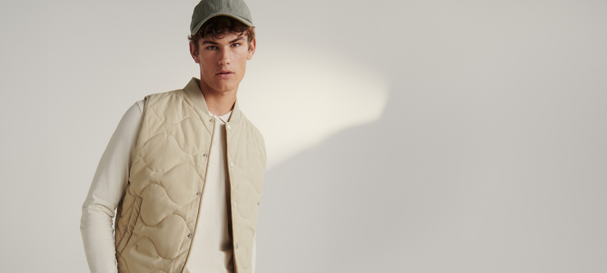 Varjoa & hohtoa Guido Maria Kretschmer Men