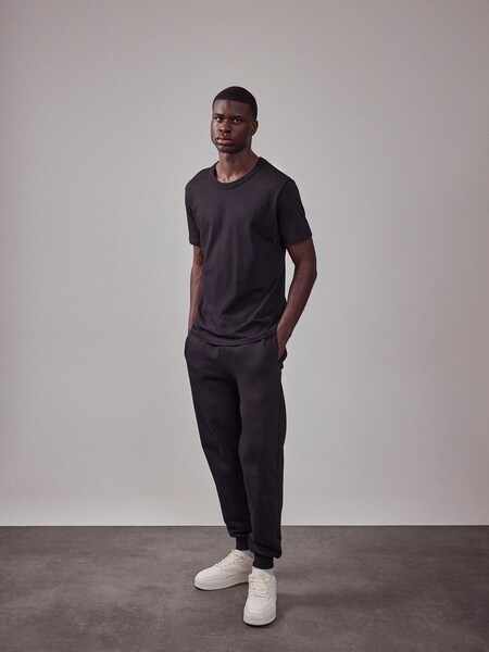 Michael - Casual Basic Black Look by DAN FOX APPAREL