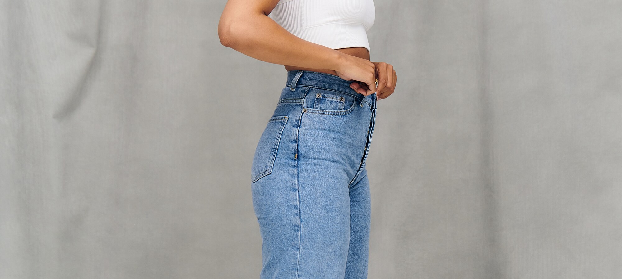 Consejos, trucos y tablas de tallas para tomar tus medidas Cómo encontrar tu talla perfecta de jeans