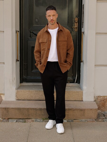Daniel Fuchs - Brown Jacket Look