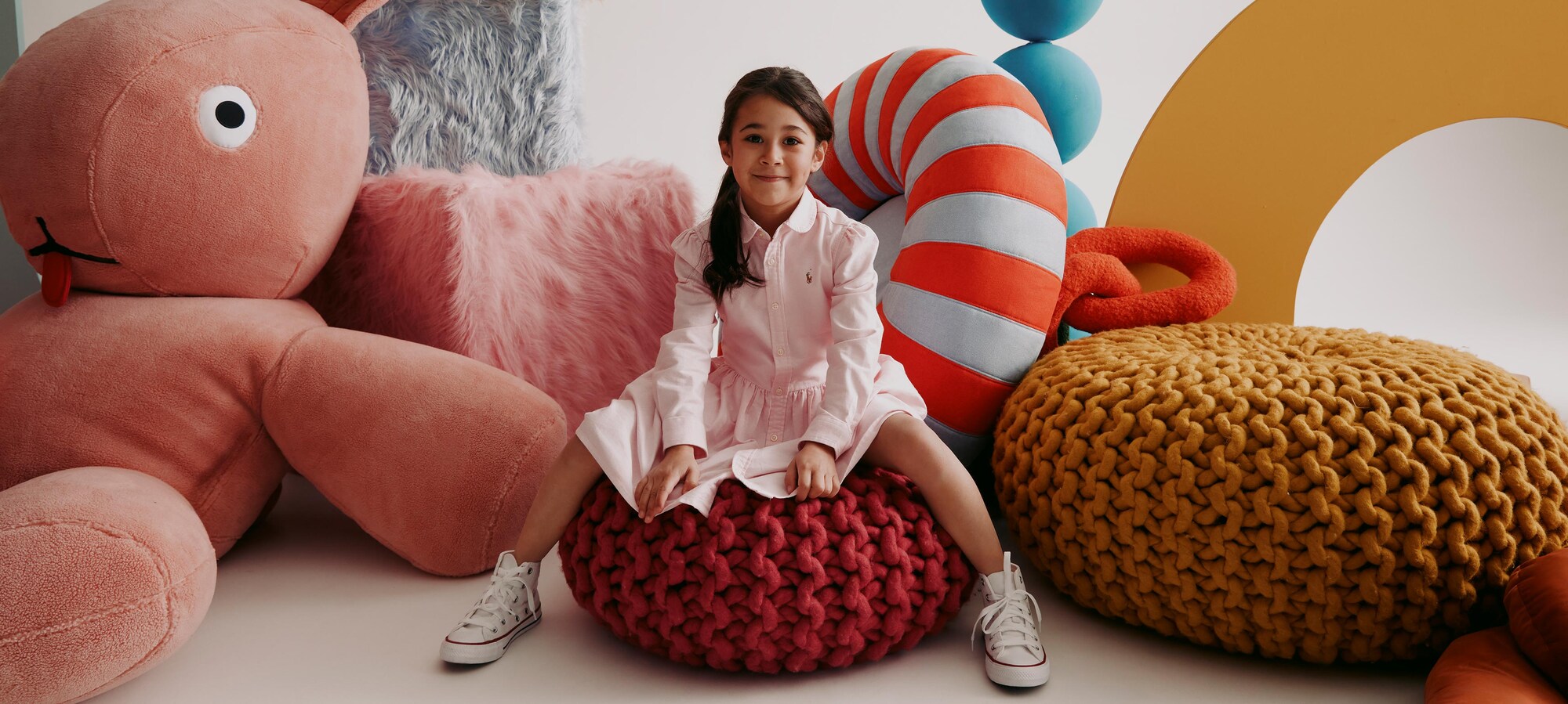 Pienet vieraat, suuri vaikutus Viehättävät juhlavaatteet