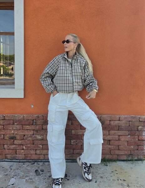 Antonija - Transitional Jacket Look