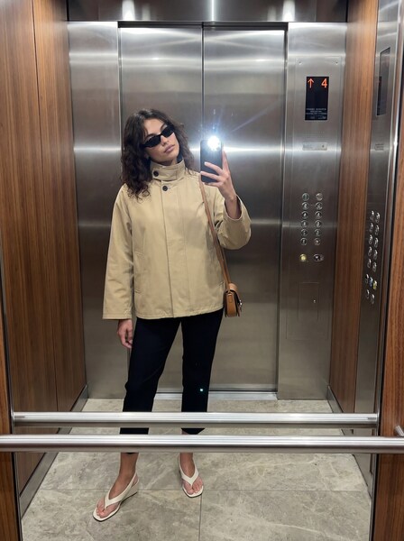 Fiona - Funnel Neck Look