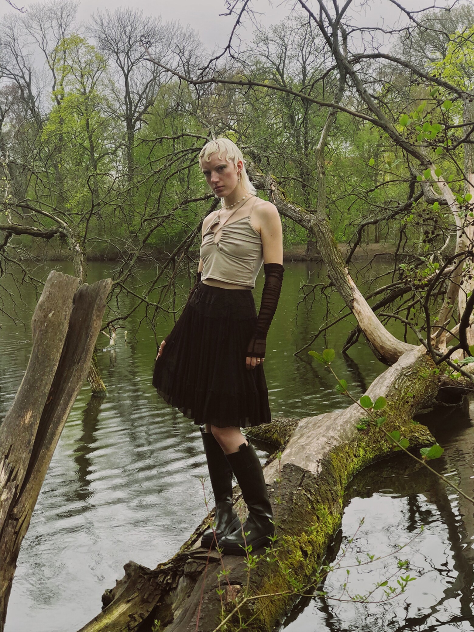 Čo je teraz trendy: Náš výber tých najštýlovejších kúskov Swampcore