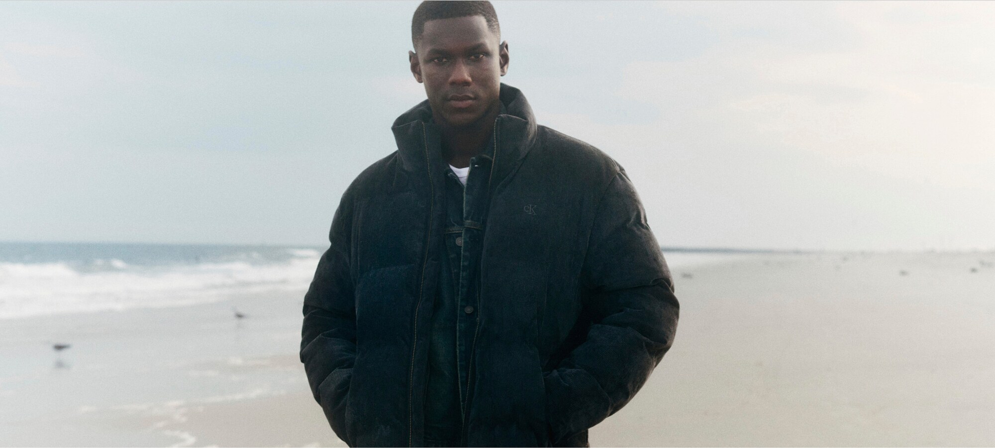 Profinjena vanjska odjeća Calvin Klein