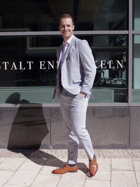 Steffen S. - Blue Gray Suit Look