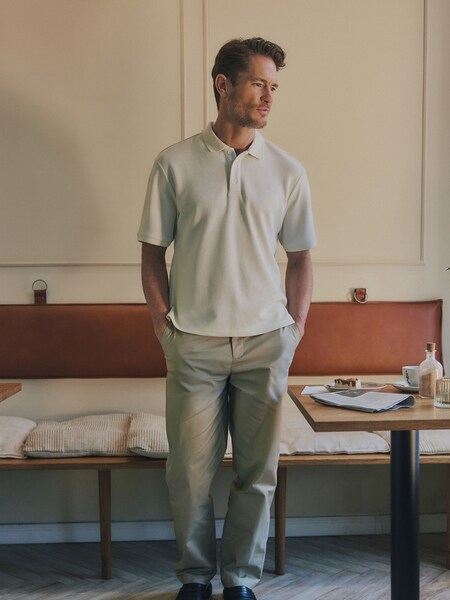 Berend S. - Smart Casual Polo Look