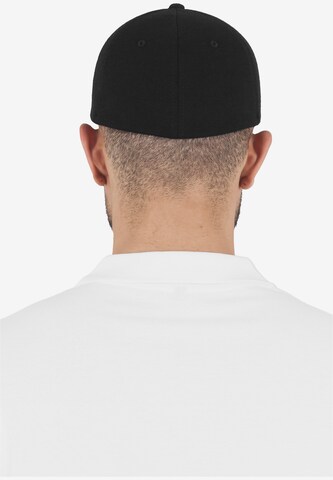 Flexfit Cap in Schwarz