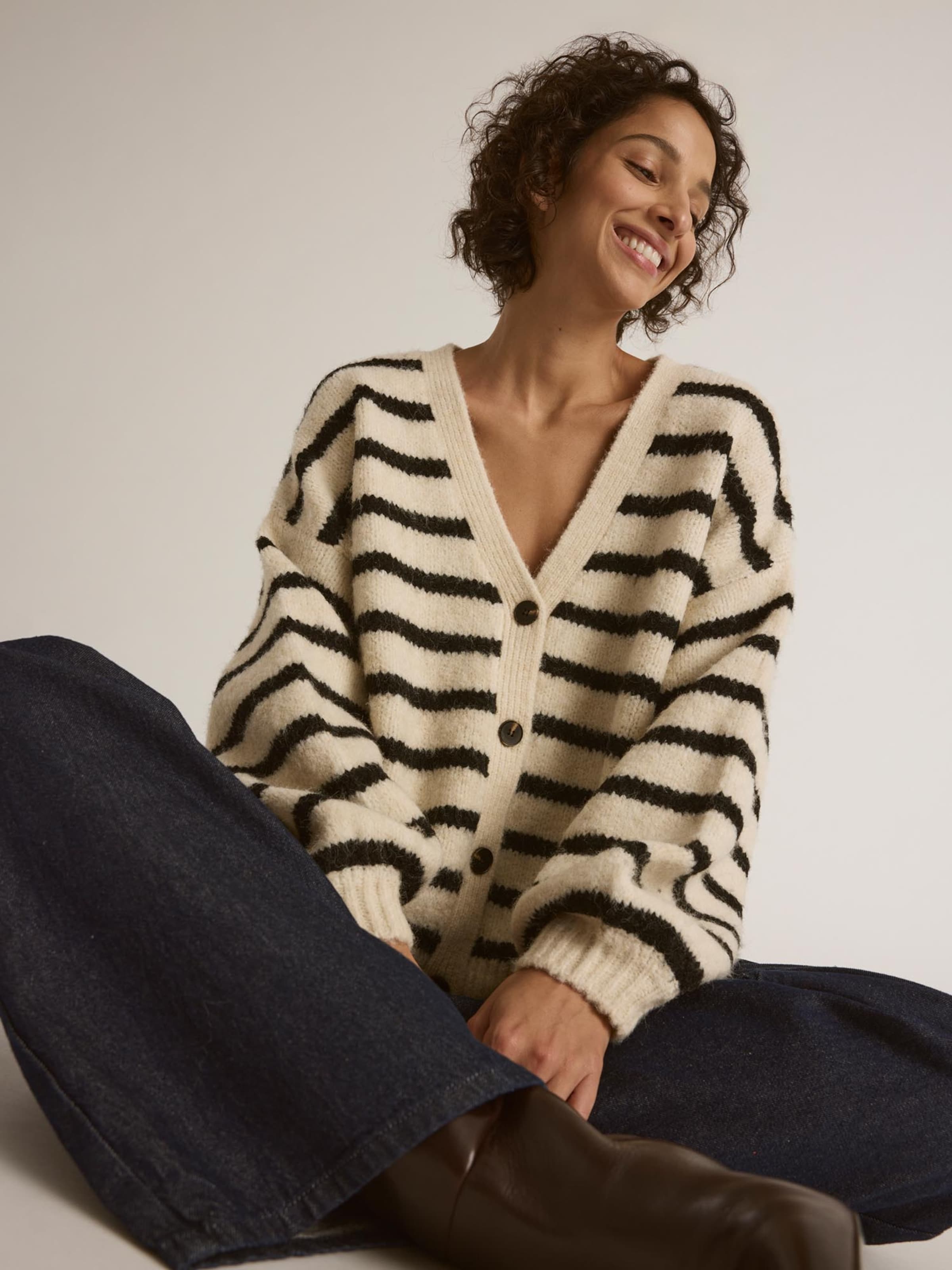 Ketlenn - Striped Cardigan Look