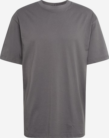 T-Shirt Urban Classics en gris : devant