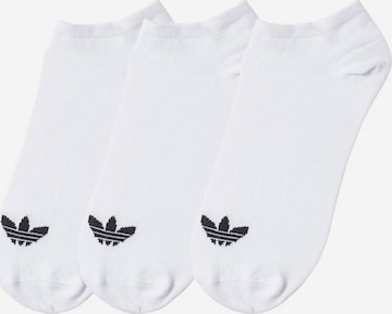 ADIDAS ORIGINALS Дамски чорапи тип терлици 'Trefoil Liner' в бяло: отпред
