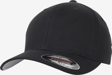 Casquette Flexfit en noir : devant