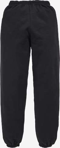 FRUIT OF THE LOOM Pants in Black: front