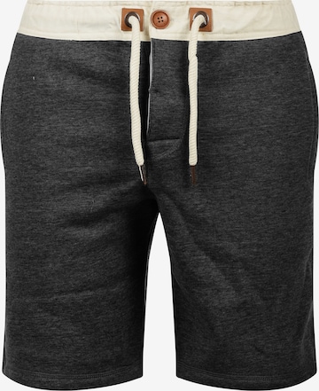 !Solid Regular Pants 'TripShorts' in Grey: front
