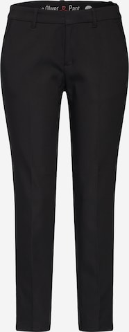 s.Oliver Slim fit Pleated Pants in Black: front