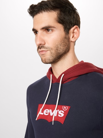 LEVI'S ® Regular Sweatshirt in Blau